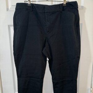 Women's Old Navy High-Waisted Black Pixie Pant